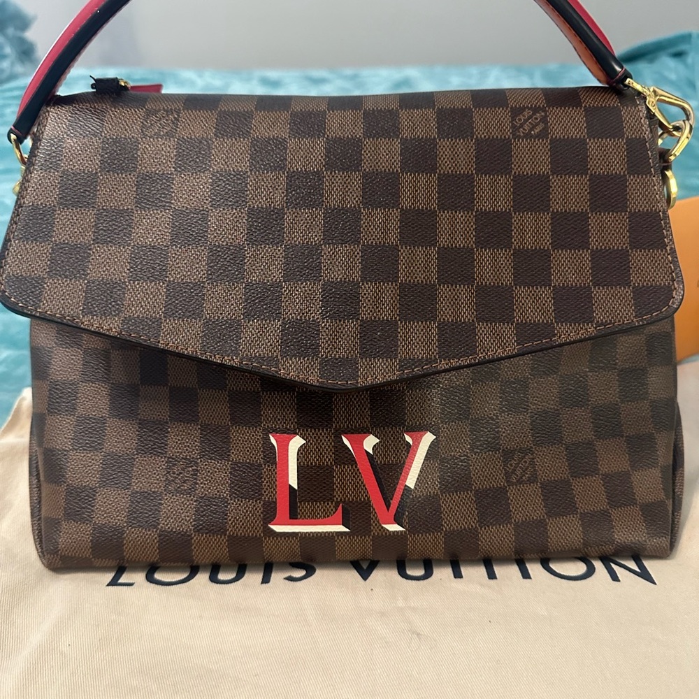 Louis Vuitton Beaubourg MM - Picture 2 of 10